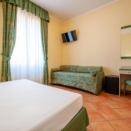Best Western Hotel La Conchiglia Trogir Exterior foto