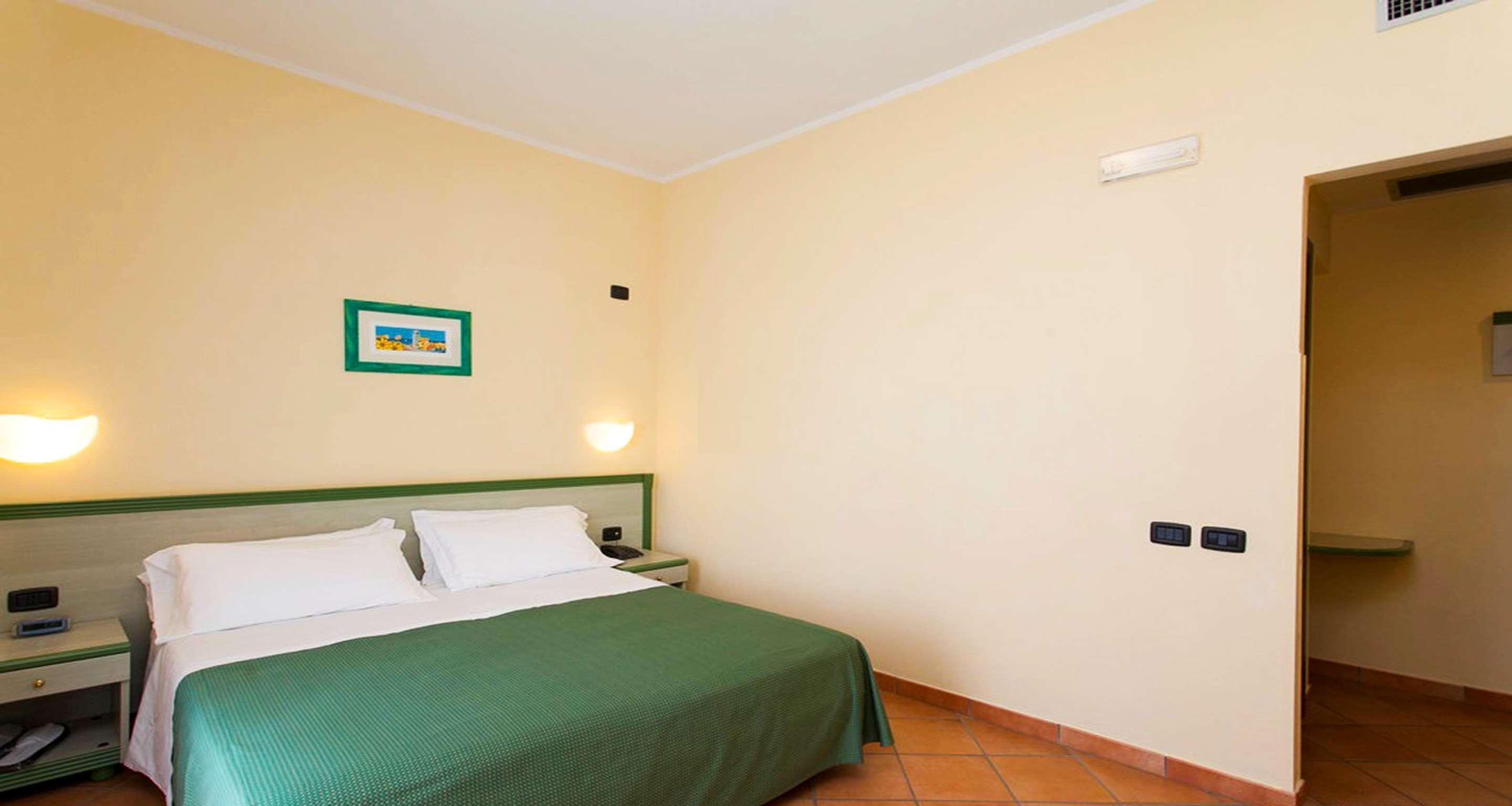 Best Western Hotel La Conchiglia Trogir Exterior foto