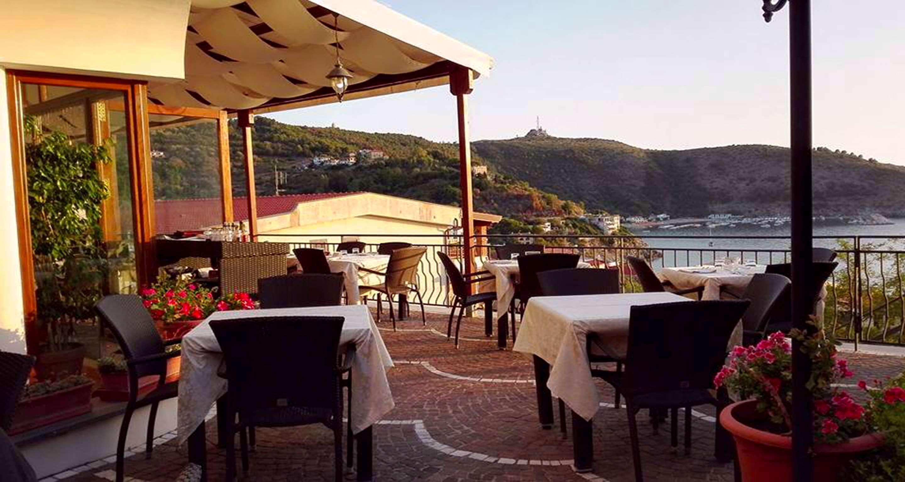 Best Western Hotel La Conchiglia Trogir Exterior foto