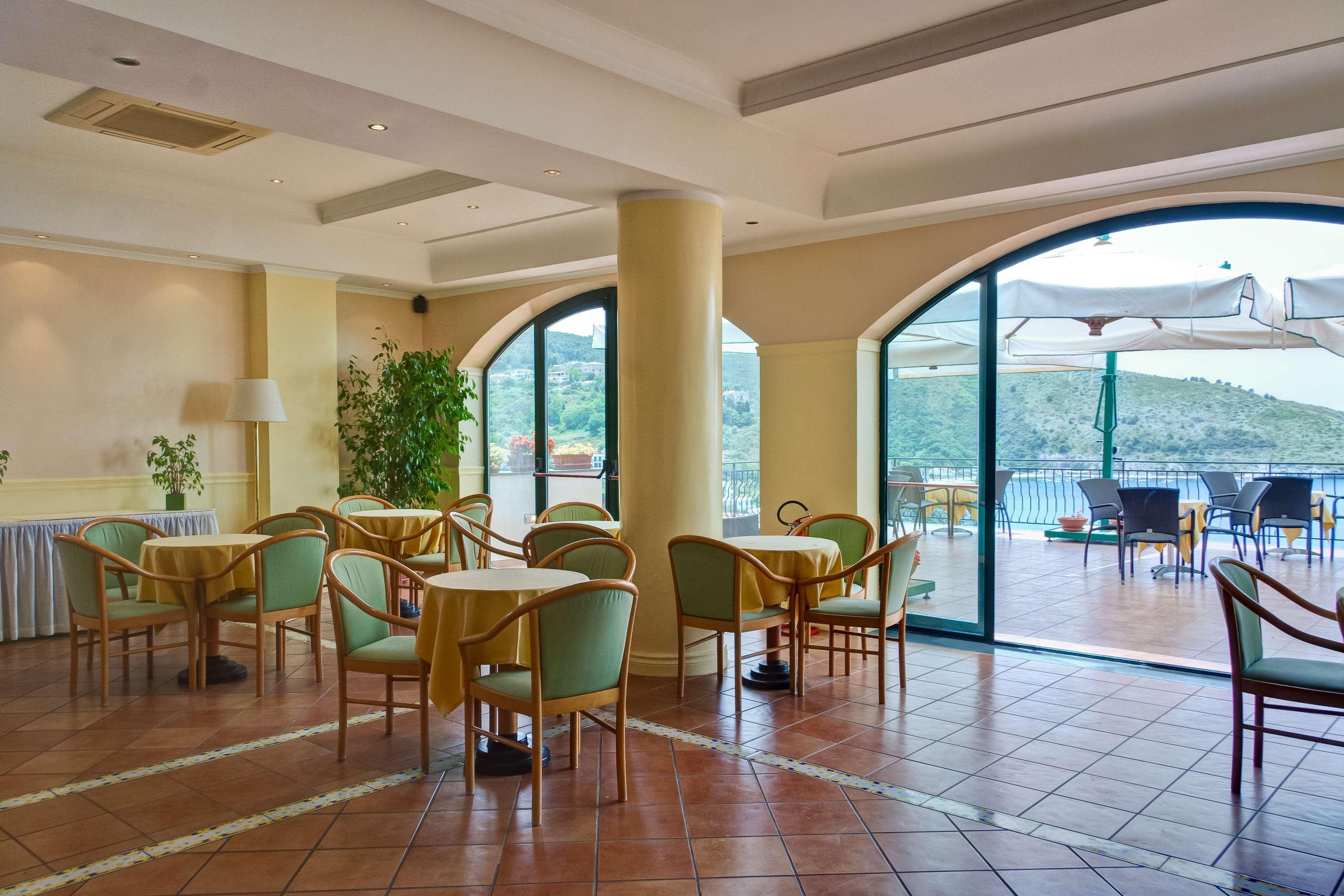 Best Western Hotel La Conchiglia Trogir Exterior foto