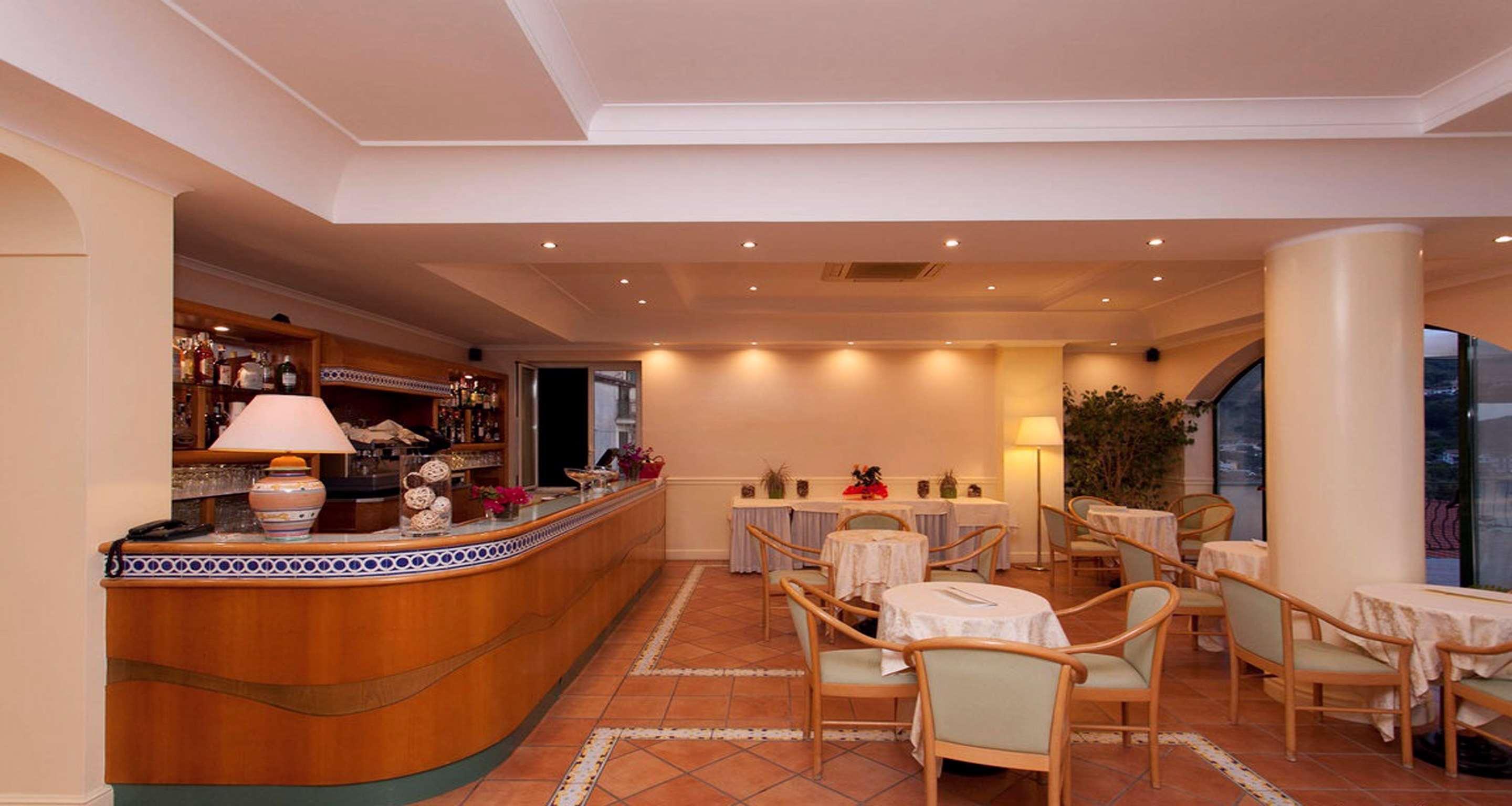 Best Western Hotel La Conchiglia Trogir Exterior foto